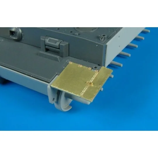 TIGER I ausf E fenders, 1/48 - Hauler HLX48012