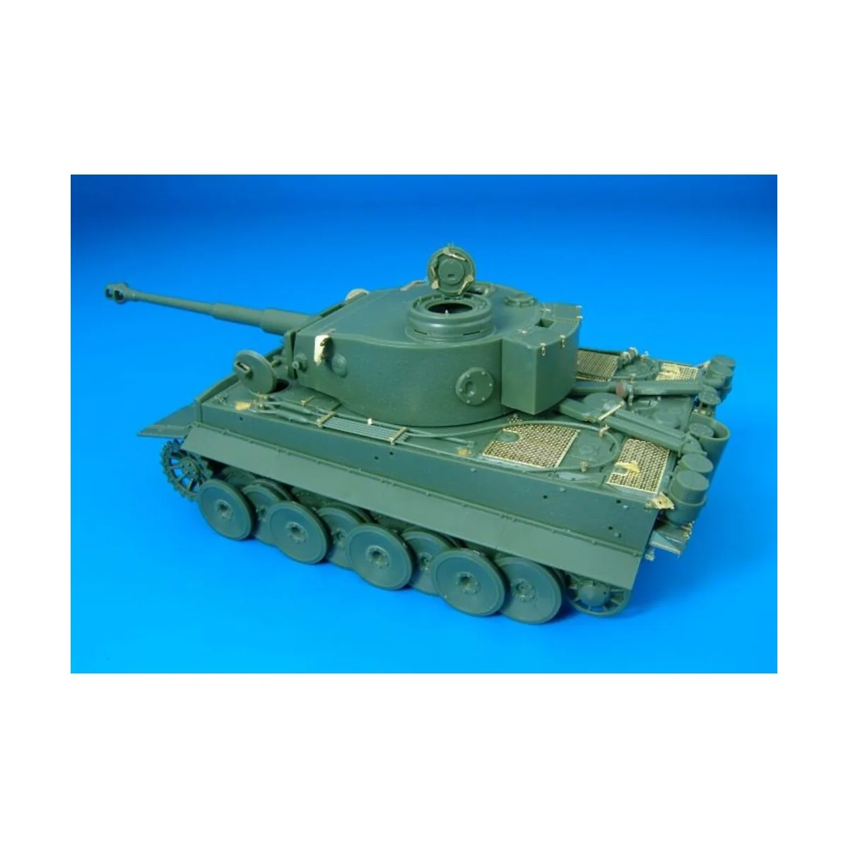 TIGER I EARLY -SKYBOW, 1/48 - Hauler HLX48029