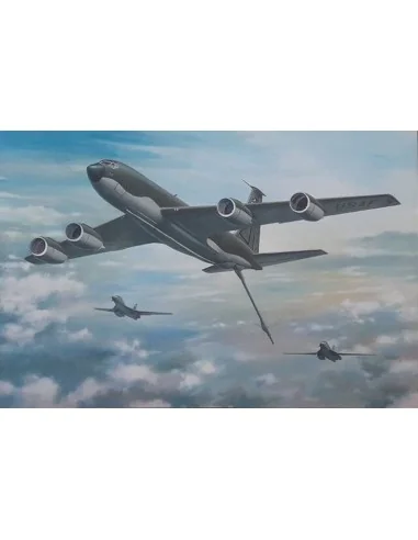 Boeing KC -135, 1/144 - Roden 350