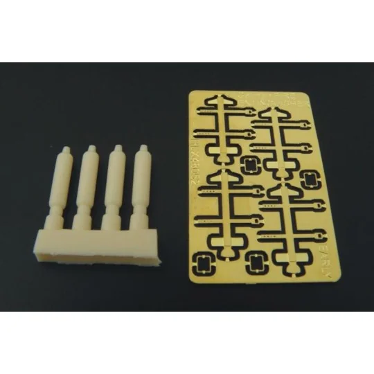 German FIRE EXTINGUISHER Early, 1/48 - Hauler HLX48052