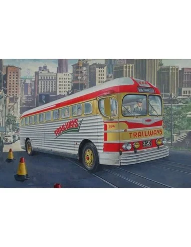 GMC PD-3751 "Silverside Trailwagon" Trailways Company, 1/35 - Roden...