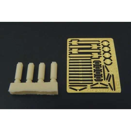 German FIRE EXTINGUISHER Late, 1/48 - Hauler HLX48056