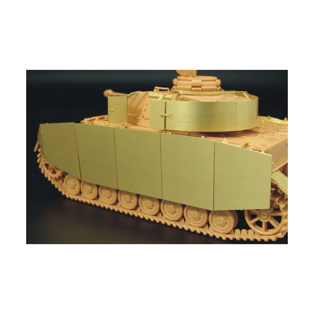 Pz IV -SCHURZEN, 1/48 - Hauler HLX48059