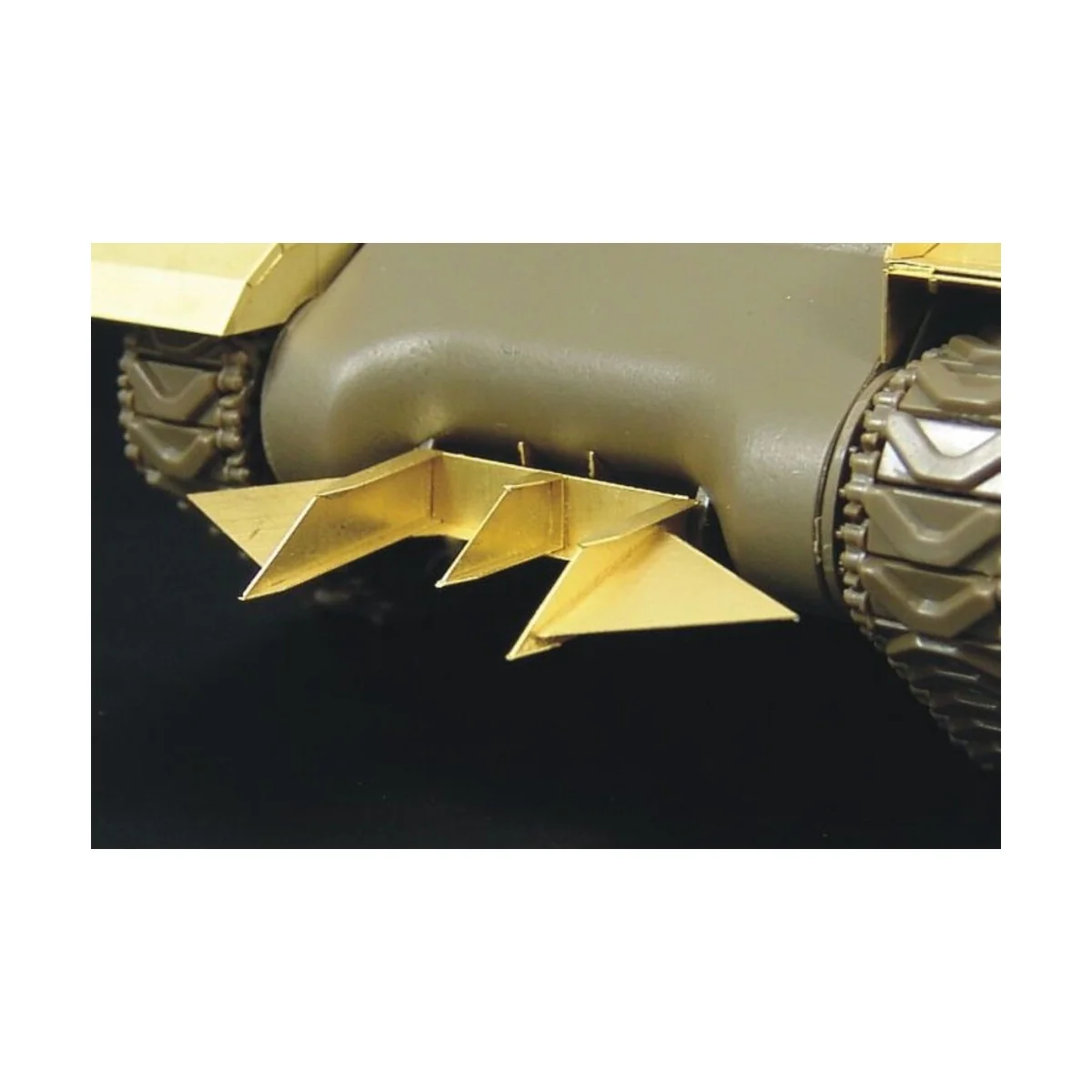 Hedgerow cutter for M10, 1/48 - Hauler HLX48064