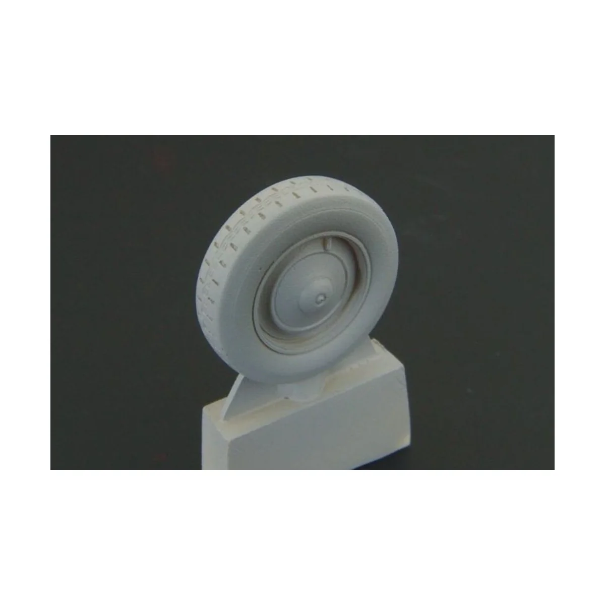 CITROEN 11CV wheels set, 1/48 - Hauler HLX48099