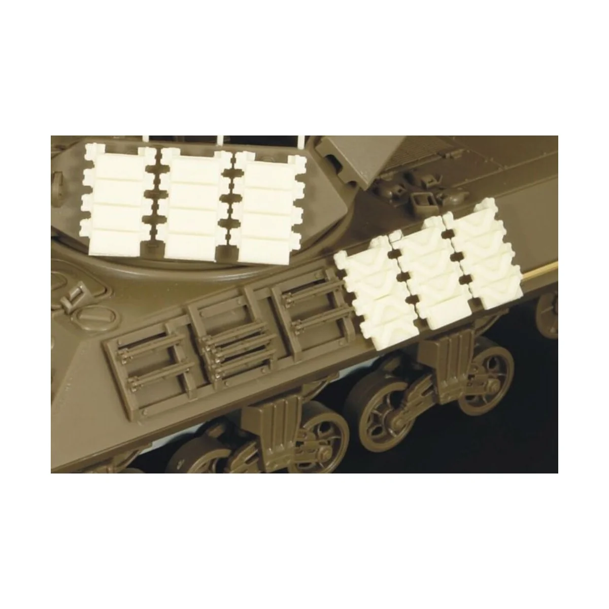 M4-M10 external track armor, 1/48 - Hauler HLX48101