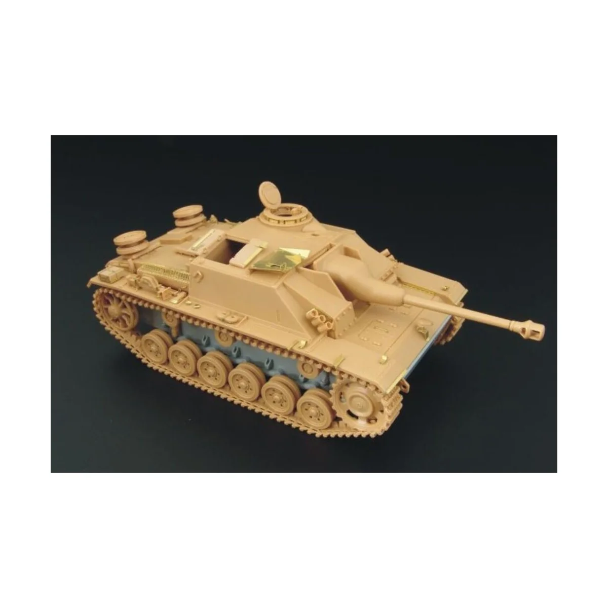 Stug III Ausf G, 1/48 - Hauler HLX48102 Stug III Ausf G, 1/48 - Hauler HLX48102