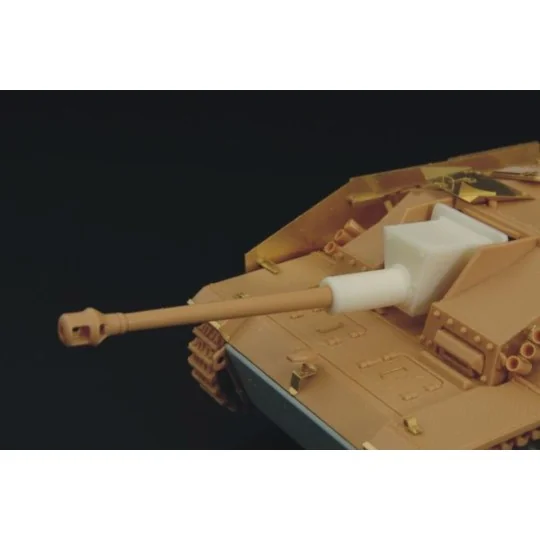 Stug III Ausf G welded gun shield, 1/48 - Hauler HLX48118