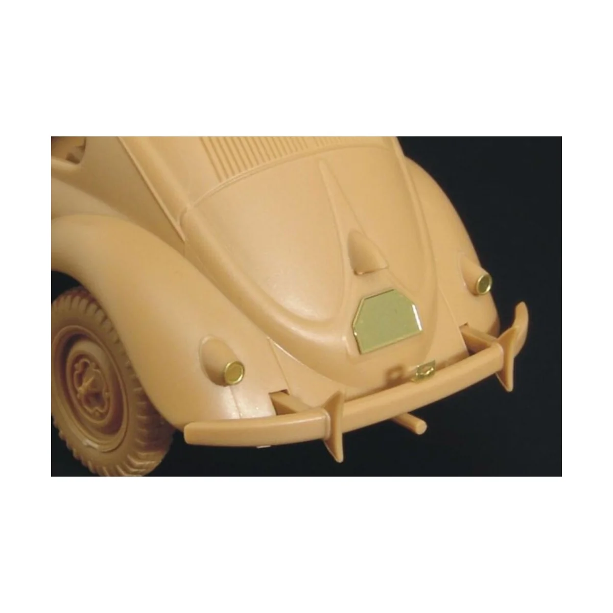 VW type 82E Kafer, 1/48 - Hauler HLX48127