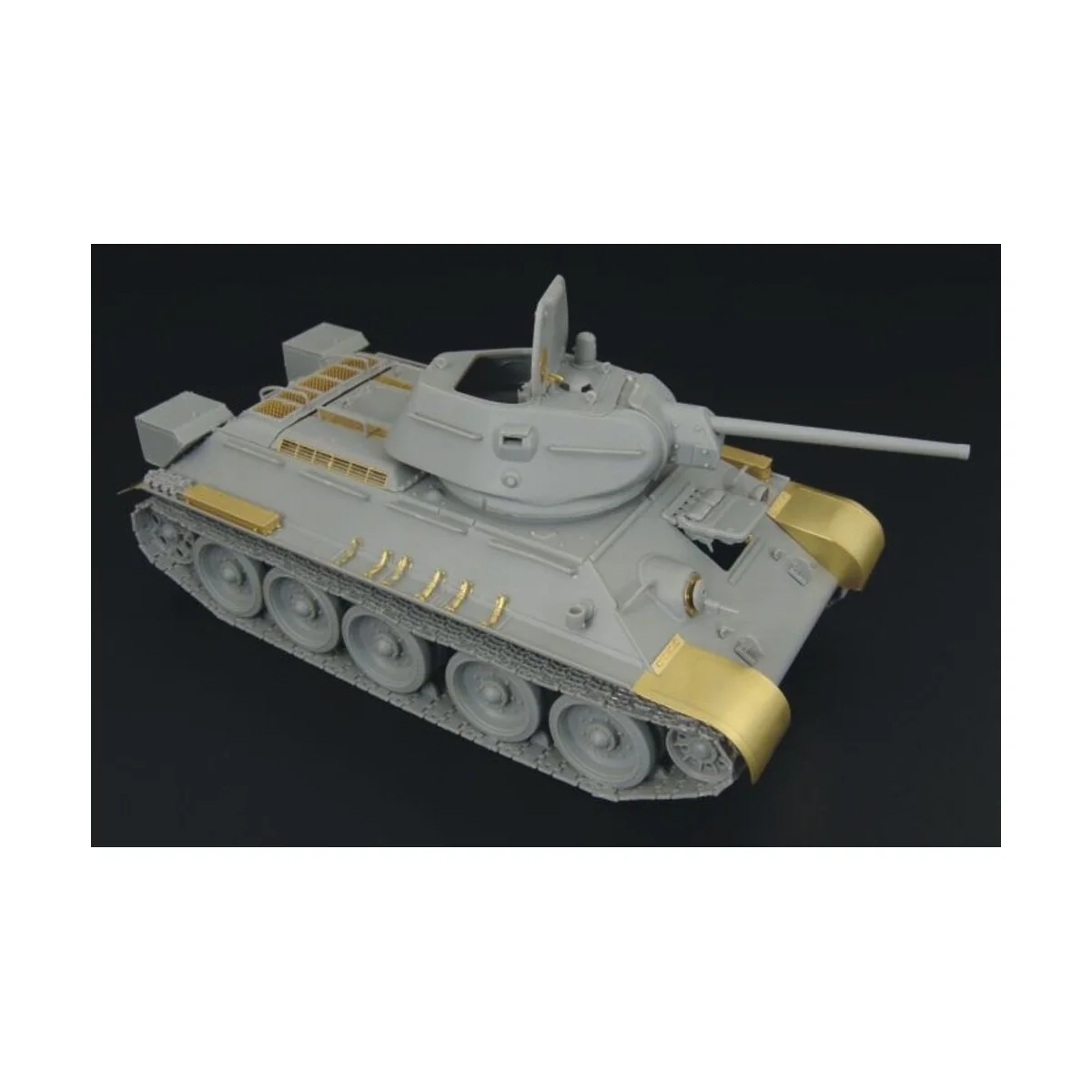 T-34-76 1942 Factory No 112, 1/48 - Hauler HLX48157