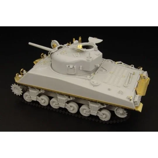 M4A3 SHERMAN (Hobbyboss), 1/48 - Hauler HLX48161