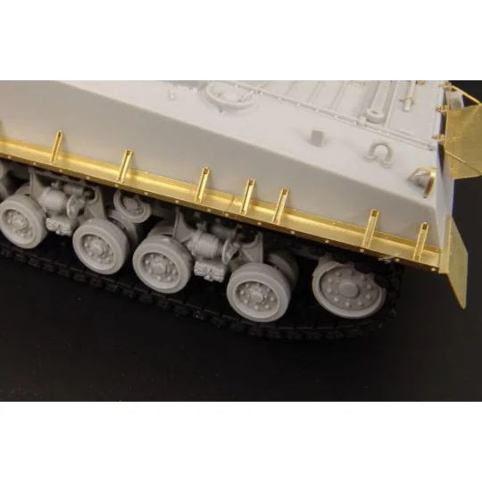 M4A3E8 FENDERS (Hobbyboss) - Hauler HLX48164