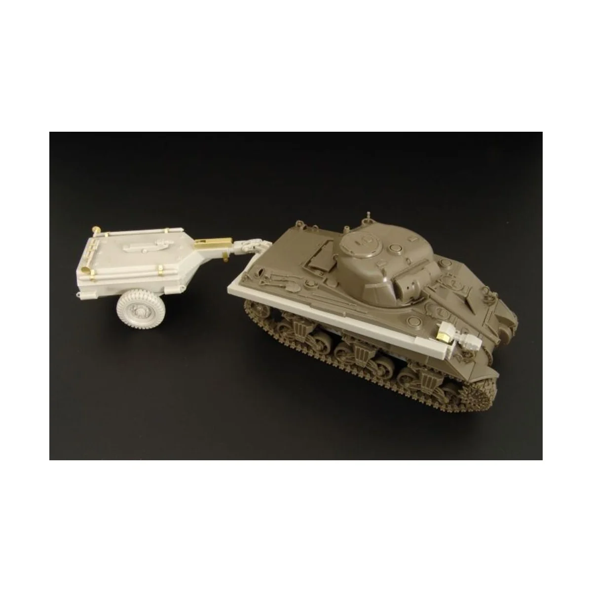 Crocodile M4 Sherman, 1/48 - Hauler HLX48166
