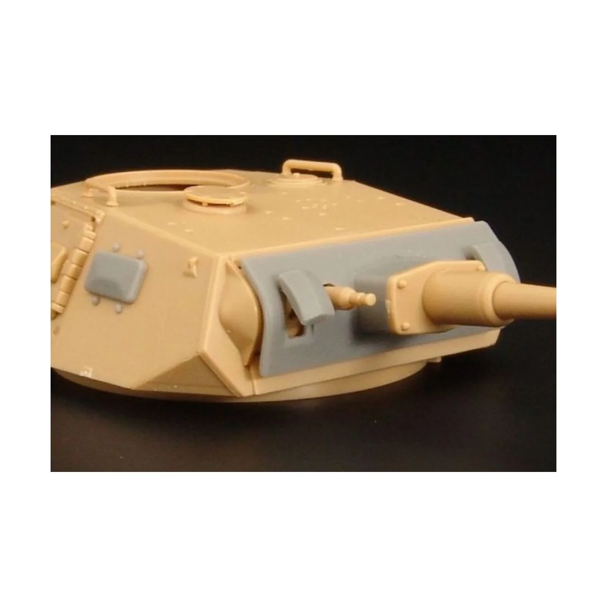 Pz III ausf J LATE convers set, 1/48 - Hauler HLX48167