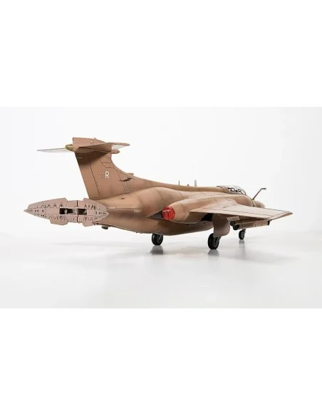 Blackburn Buccaneer S.2 RAF, 1/48 - Airfix A12014