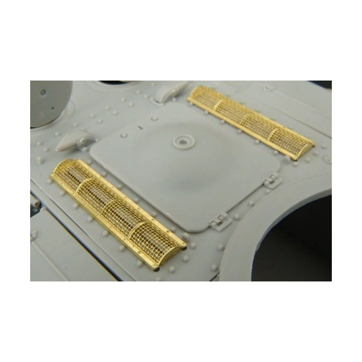 KV-1-KV-2 GRILLS Hobbyboss, 1/48 - Hauler HLX48186