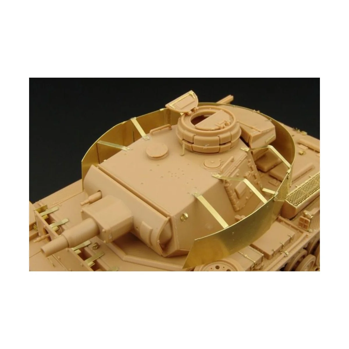 Pz III TURRET SCHURZEN, 1/48 - Hauler HLX48200