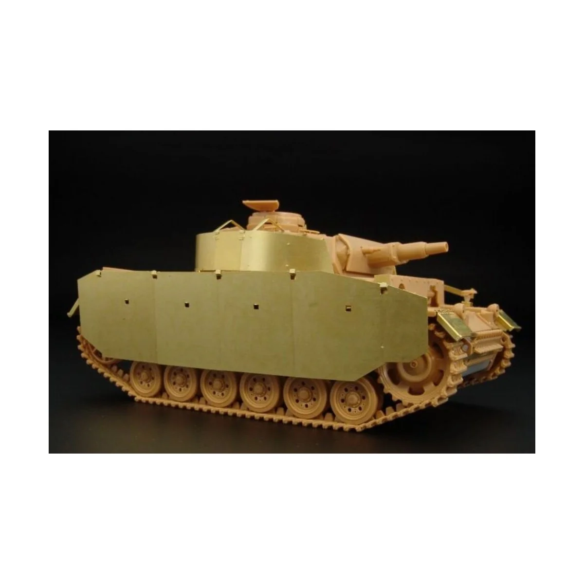 Pz III ausf M-N SCHURZEN, 1/48 - Hauler HLX48201