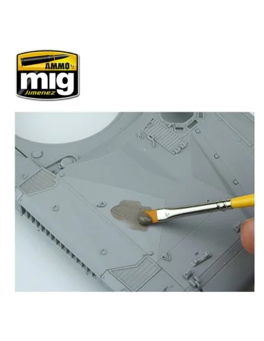 Anti-Slip Paste - Brown Color (for 1/35 scale) - AMMO by MIG Jimene...