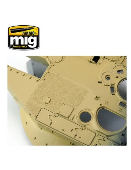 Anti-Slip Paste - Sand Color (for 1/35 scale) - AMMO by MIG Jimenez...