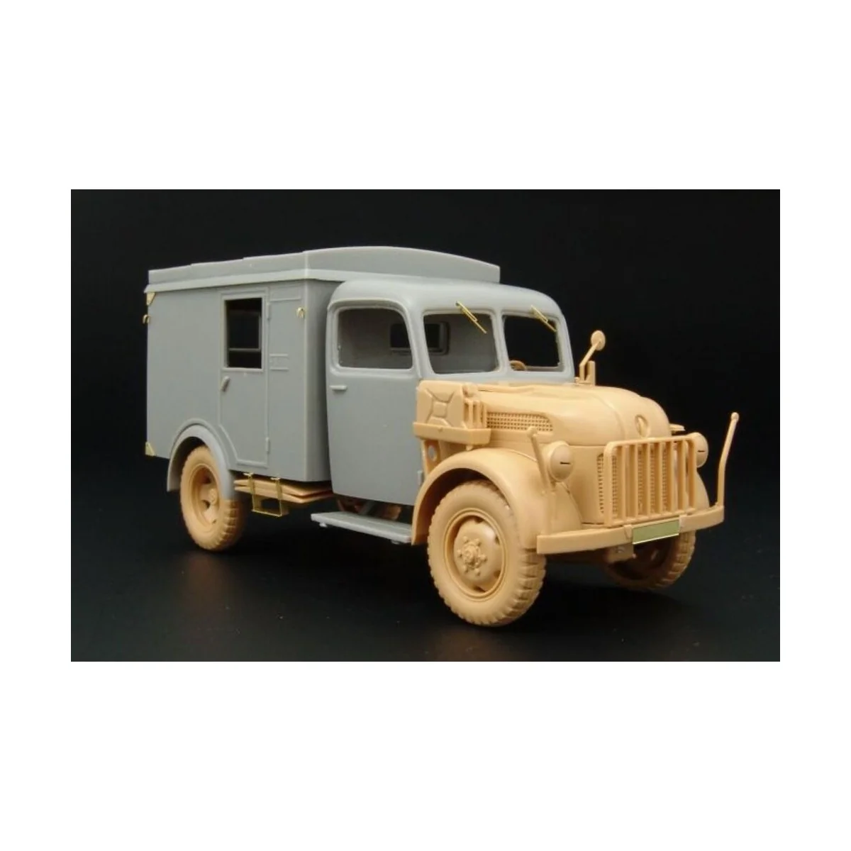 STEYR 1500 FUNK-Koffer, 1/48 - Hauler HLX48216