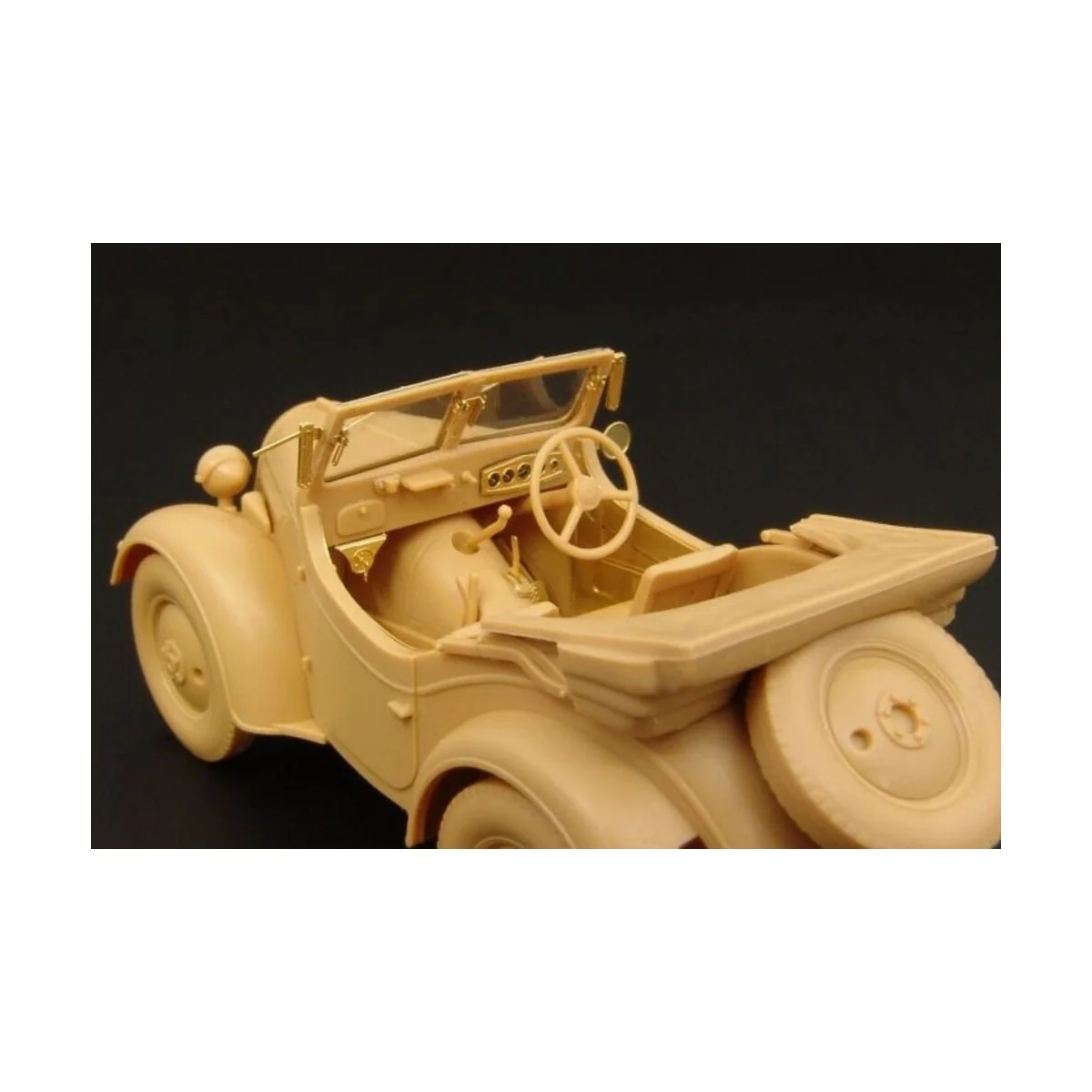 TYPE 95 KUROGANE (TAMIYA) - Hauler HLX48240