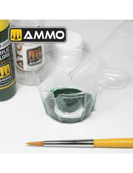 Disposable Mixing Cups 40ml (10pcs) - AMMO by MIG Jimenez A.MIG-8268