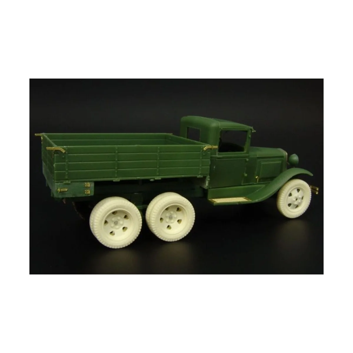 Gaz-AAA wheels, 1/48 - Hauler HLX48268