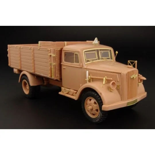 Kfz 305 BLITZ, 1/48 - Hauler HLX48276