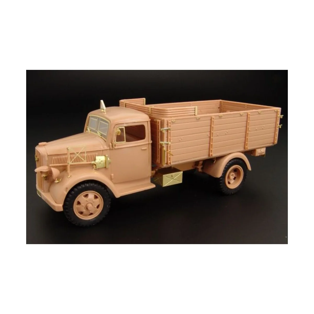 Kfz 305 BLITZ, 1/48 - Hauler HLX48276