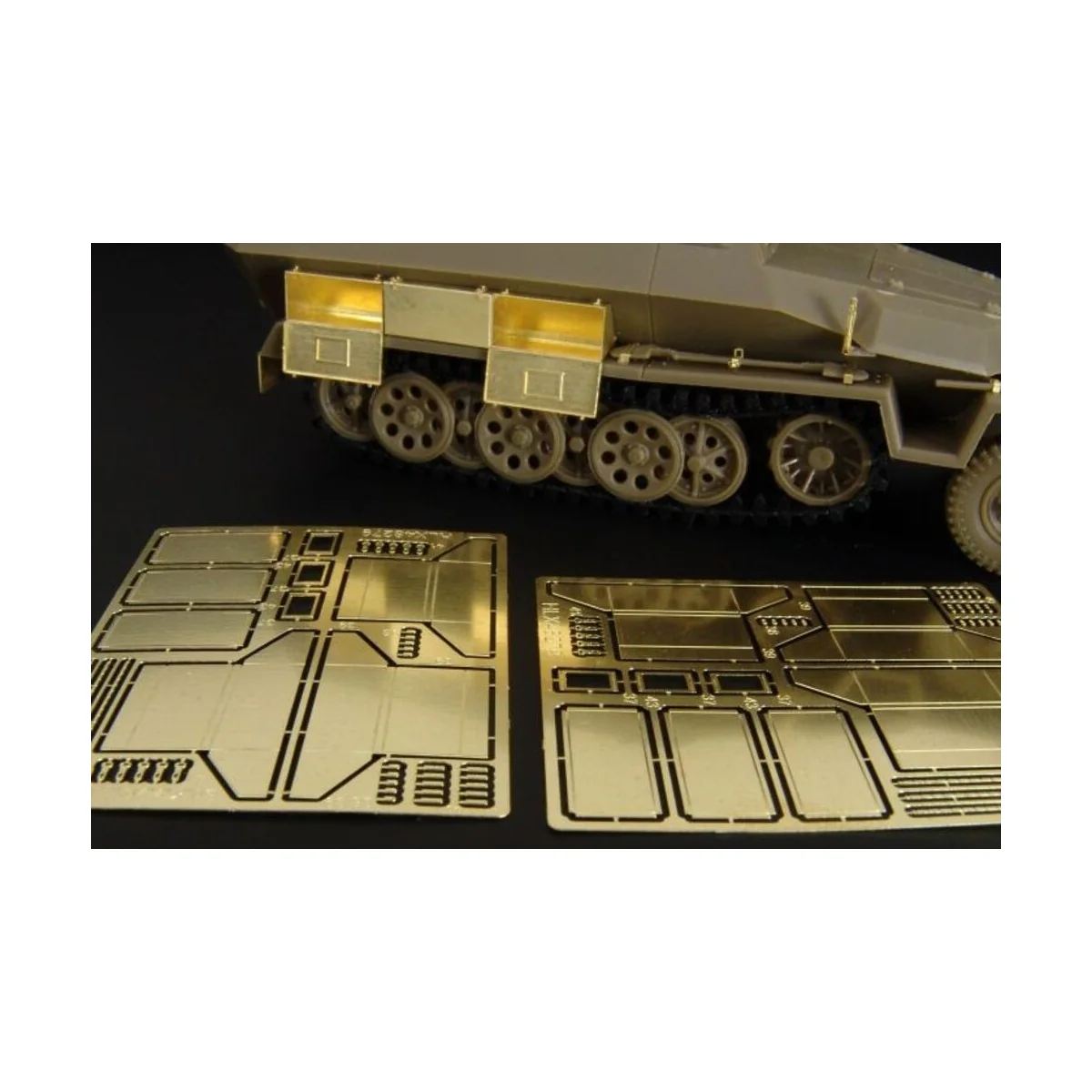 Sd Kfz 251-1 ausf C KISTEN (AFV), 1/48 - Hauler HLX48279