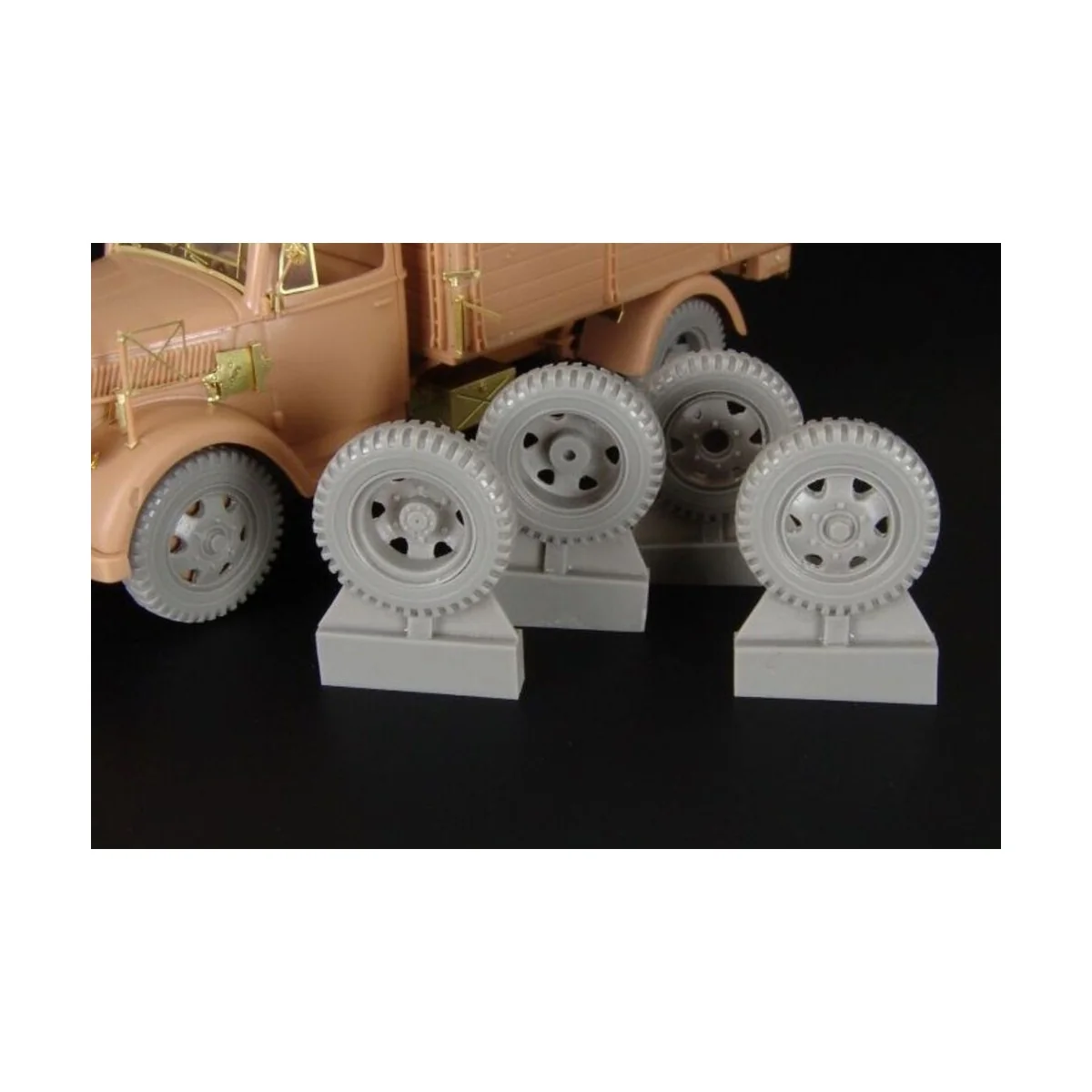 Opel Blitz WHEELS, 1/48 - Hauler HLX48280