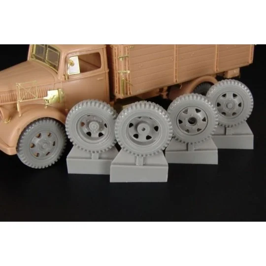 Opel Blitz WHEELS, 1/48 - Hauler HLX48280