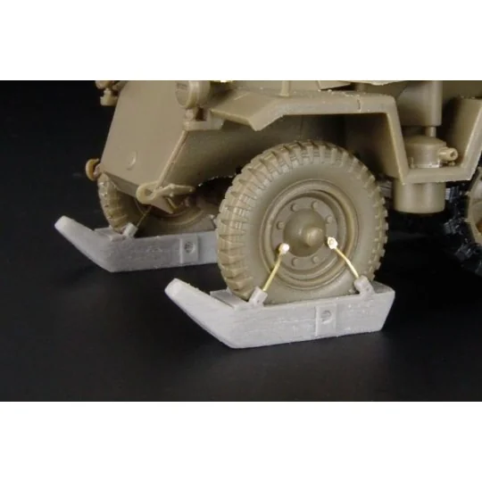 Sd Kfz 250-251 front wheels SKI, 1/48 - Hauler HLX48281