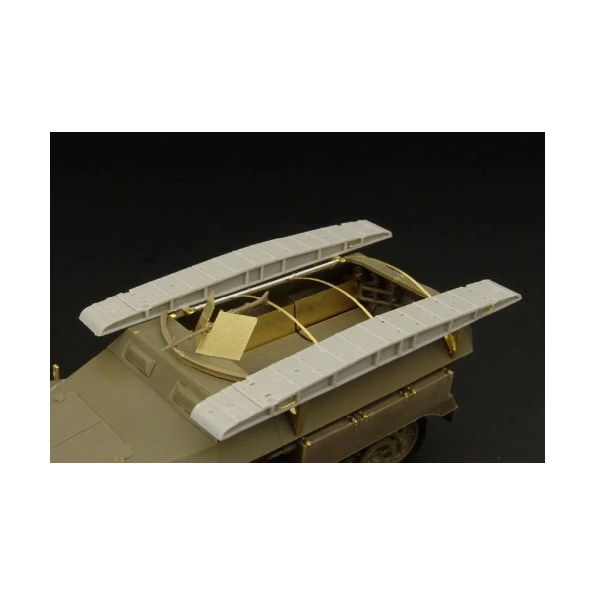 Sd Kfz 251-7 Sturmbrücke, 1/48 - Hauler HLX48287