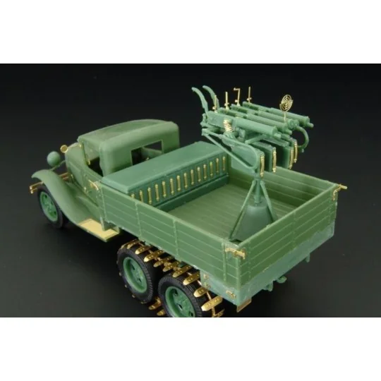 GAZ-AAA with Quadruple MAXIM AA gun - Hauler HLX48291