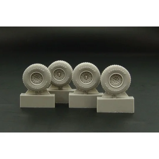 HMMWVE (Hummer) aggressive pattern wheels, 1/48 - Hauler HLX48301