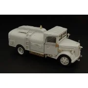 Opel Blitz Tankwagen, 1/48 - Hauler HLX48308