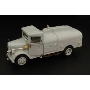 Opel Blitz Tankwagen, 1/48 - Hauler HLX48308