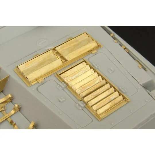Sd Kfz 234-2 Puma engine grills, 1/48 - Hauler HLX48310