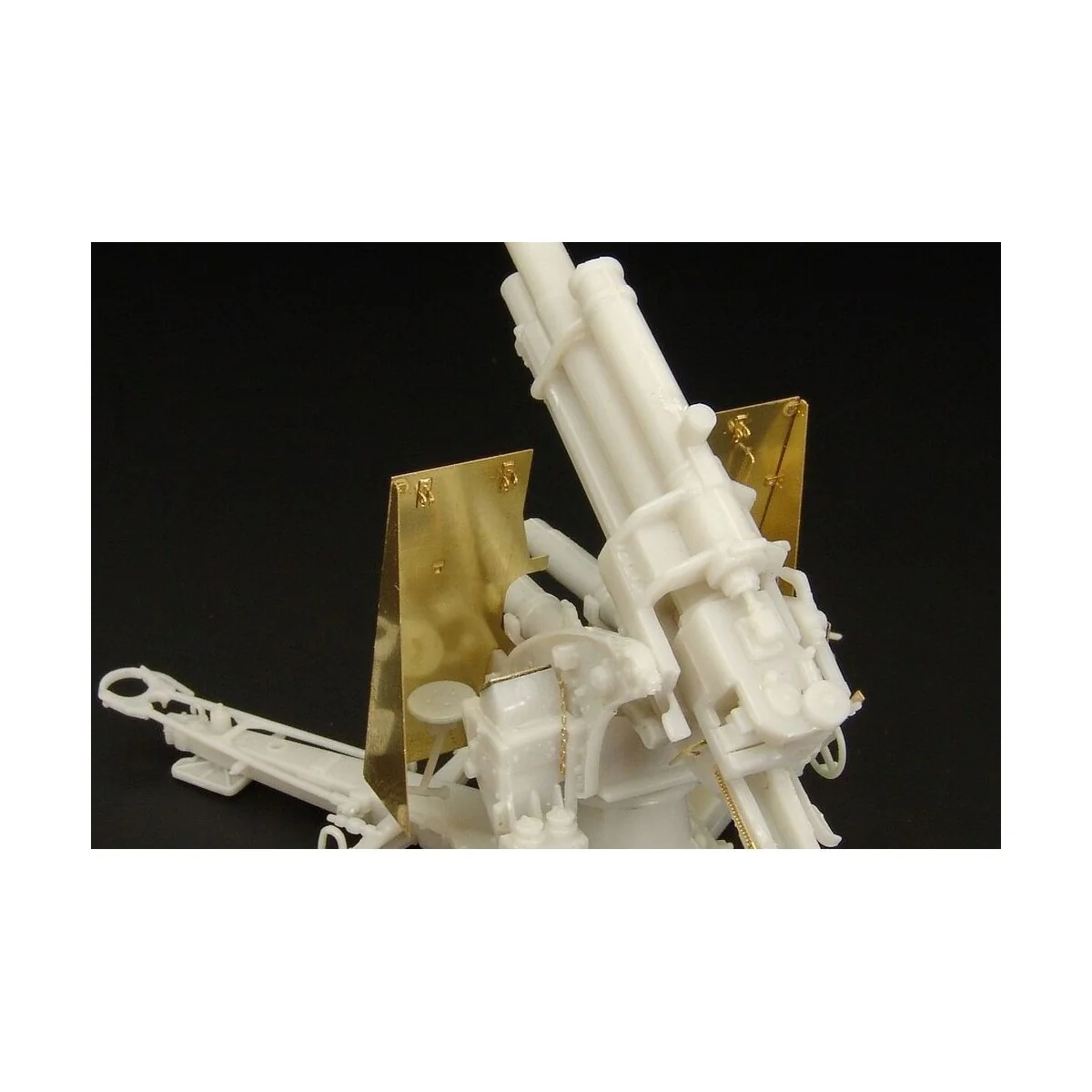 8 8cm FLAK 37 SHIELD, 1/48 - Hauler HLX48315