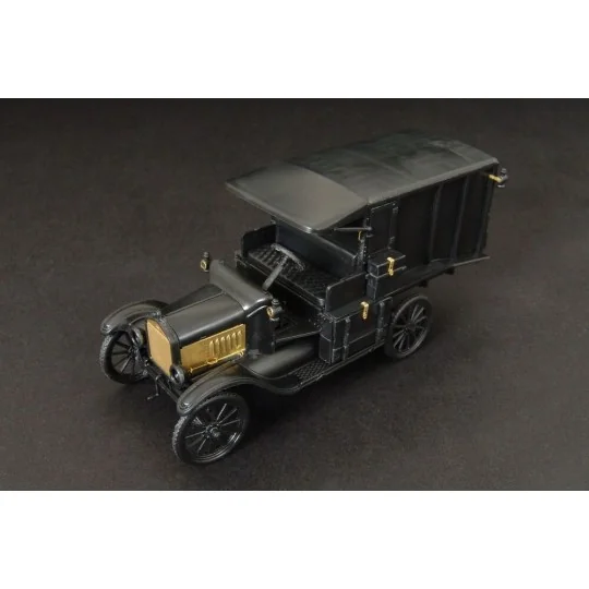 FORD T, 1/48 - Hauler HLX48321