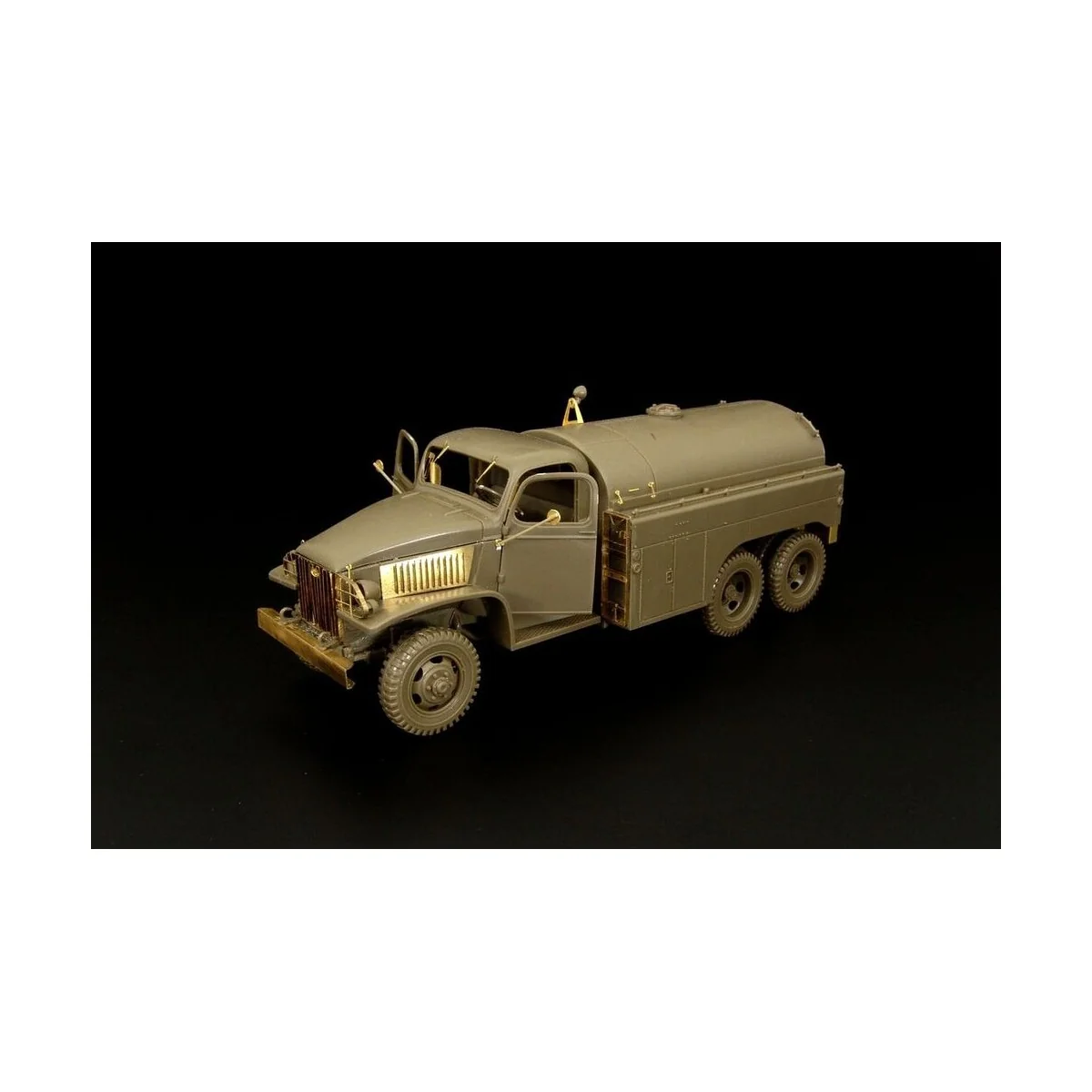 US Airfield fuel truck (Tamiya), 1/48 - Hauler HLX48346