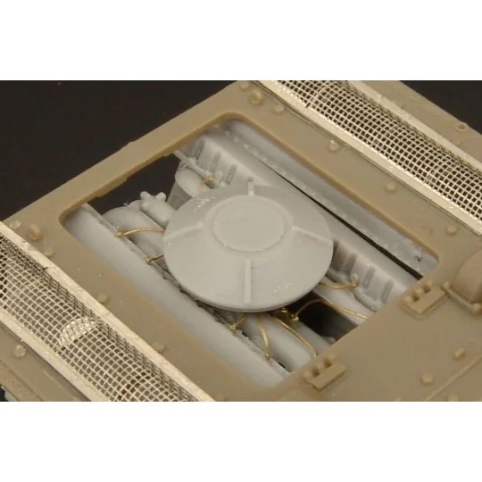 SU-152 engine (Bronco), 1/48 - Hauler HLX48351