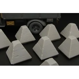 Dragon’s Teeth tank traps, 1/48 - Hauler HLX48367