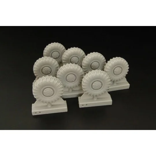 BTR-60 Wheels (Mikromir), 1/48 - Hauler HLX48377