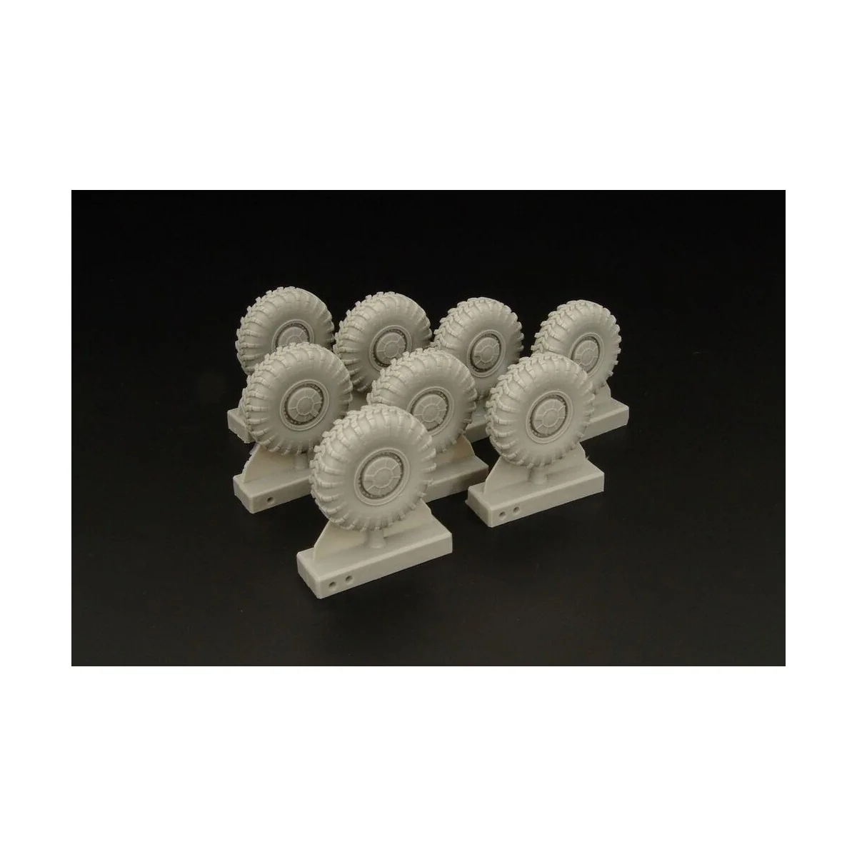 BTR-60 Wheels (Mikromir), 1/48 - Hauler HLX48377