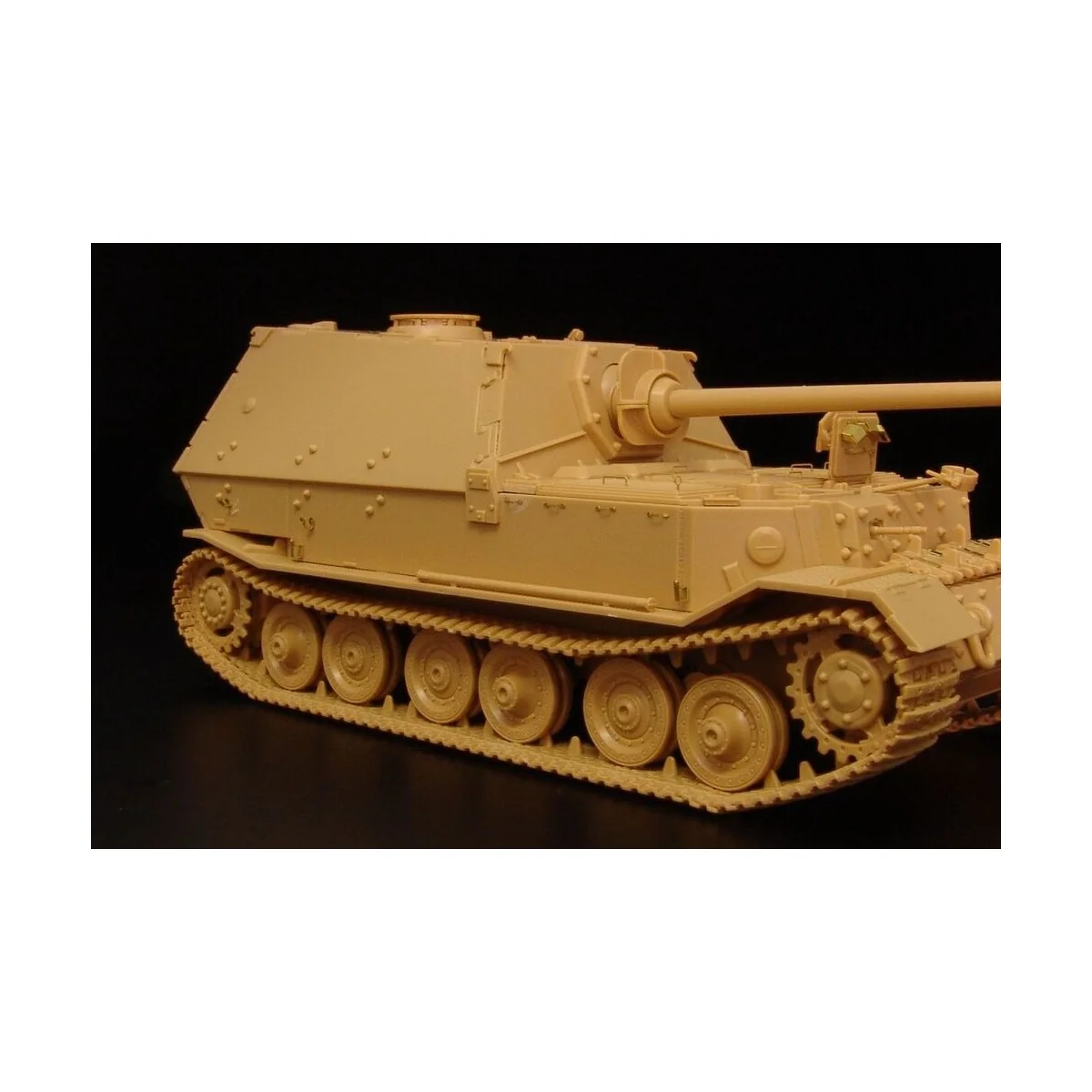 Sd Kfz 184 Elefant BASIC, 1/48 - Hauler HLX48381