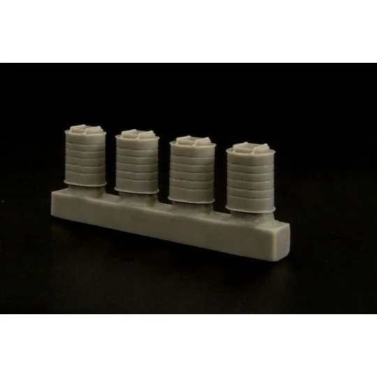 Soviet thermos cans, 1/48 - Hauler HLF48020 Soviet thermos cans, 1/48 - Hauler HLF48020