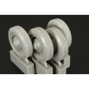 Citroen 11CV wheels, 1/35 - Hauler HLU35020